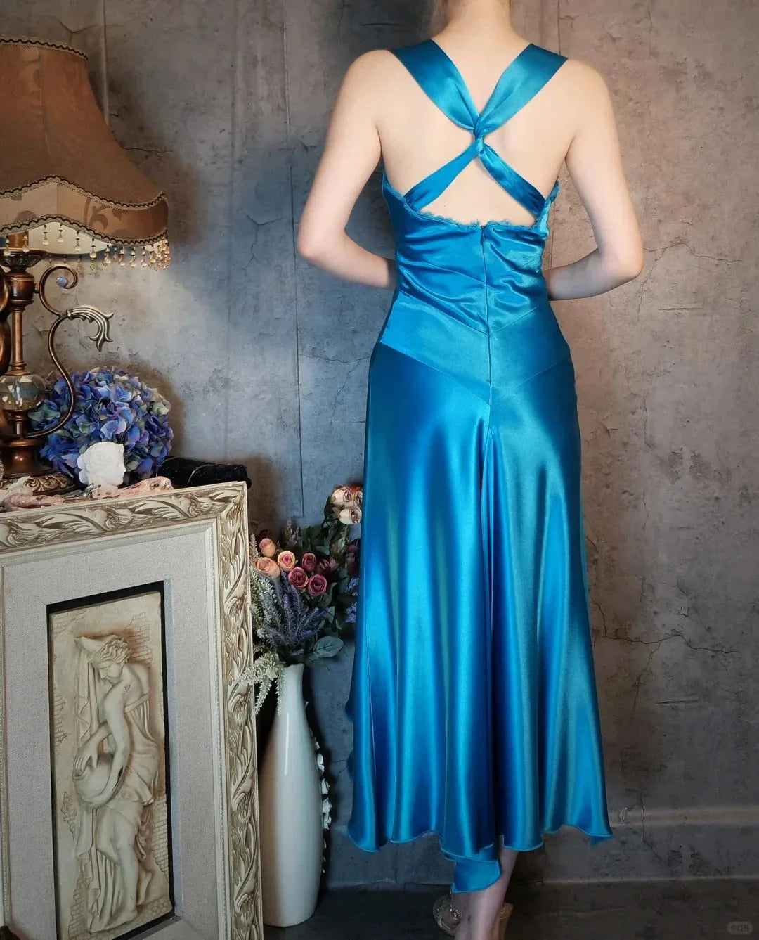 V-neck long sleeveless rhinestone navy blue Homecoming Dresses by YiHuiw