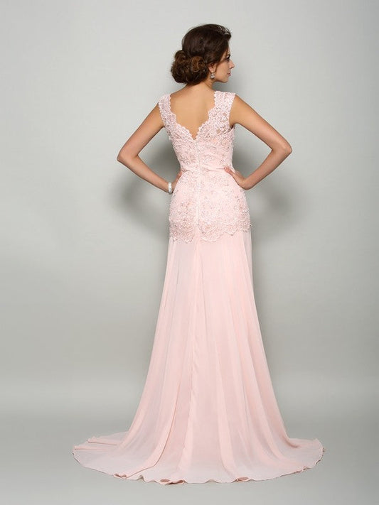 Trumpet/Mermaid Scoop Beading Sleeveless Long Chiffon Mother of the Bride Dresses by YiHuiw