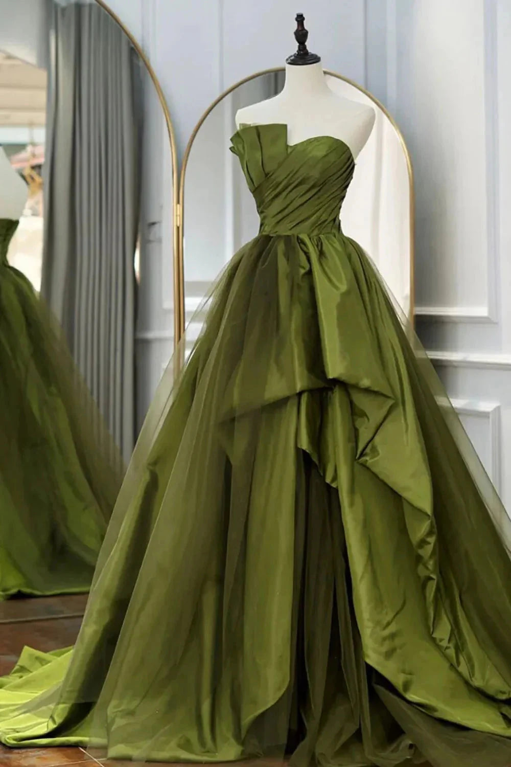 A Line Asymmetrical Strapless Green Long Prom Dress with Ruffles simple gentle atmospheric and unique desi Bring summer colors to enhance whiteness by YiHuiw