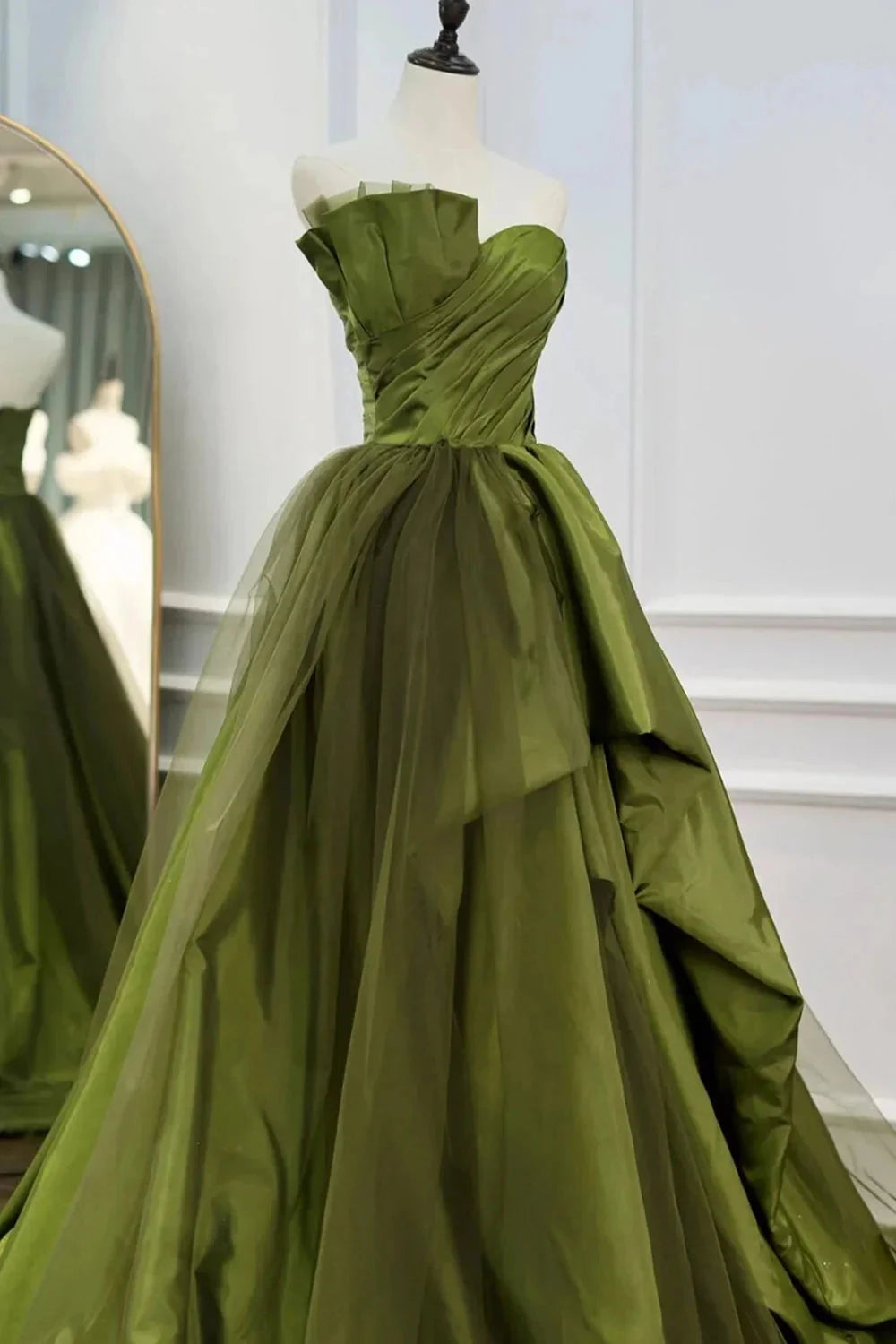 A Line Asymmetrical Strapless Green Long Prom Dress with Ruffles simple gentle atmospheric and unique desi Bring summer colors to enhance whiteness by YiHuiw