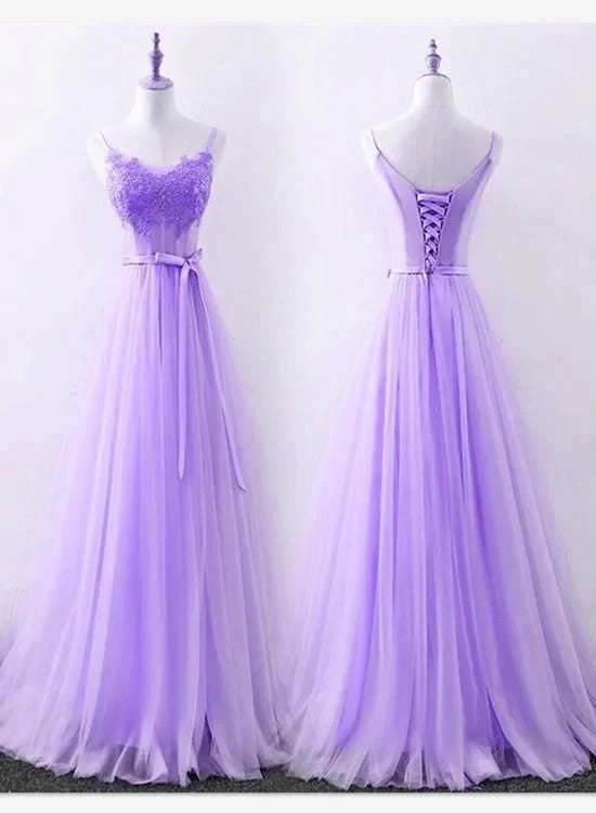 A light purple chiffon dress with suspender design and lace decoration on the front upper body, by YiHuiw