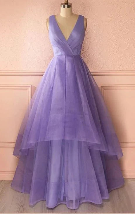 A light purple dress with a deep V-neck sleeveless design that is lightweight and dreamy, suitable for occasions such as dinners and dances by YiHuiw