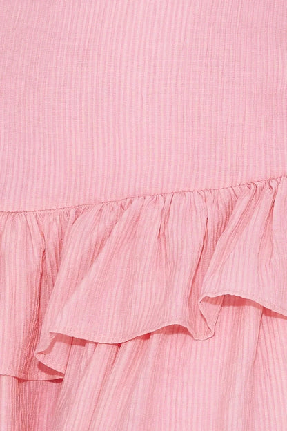 A pink one shoulder short skirt with a single shoulder design and a multi-layered ruffled hem, suitable for parties, dates, etc by YiHuiw