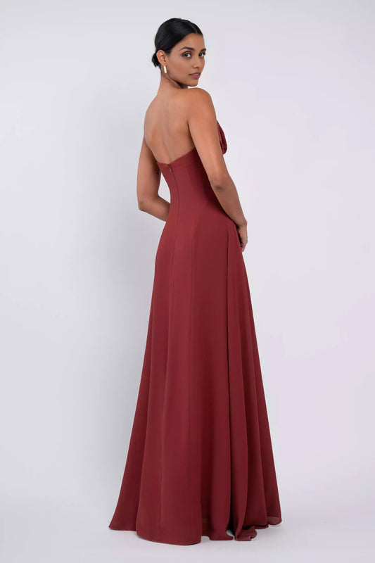 Beautiful dangling neckline, strapless round neck, tight fitting corset, lines and contours, fully lined, back zipper, Bridesmaid Dresses