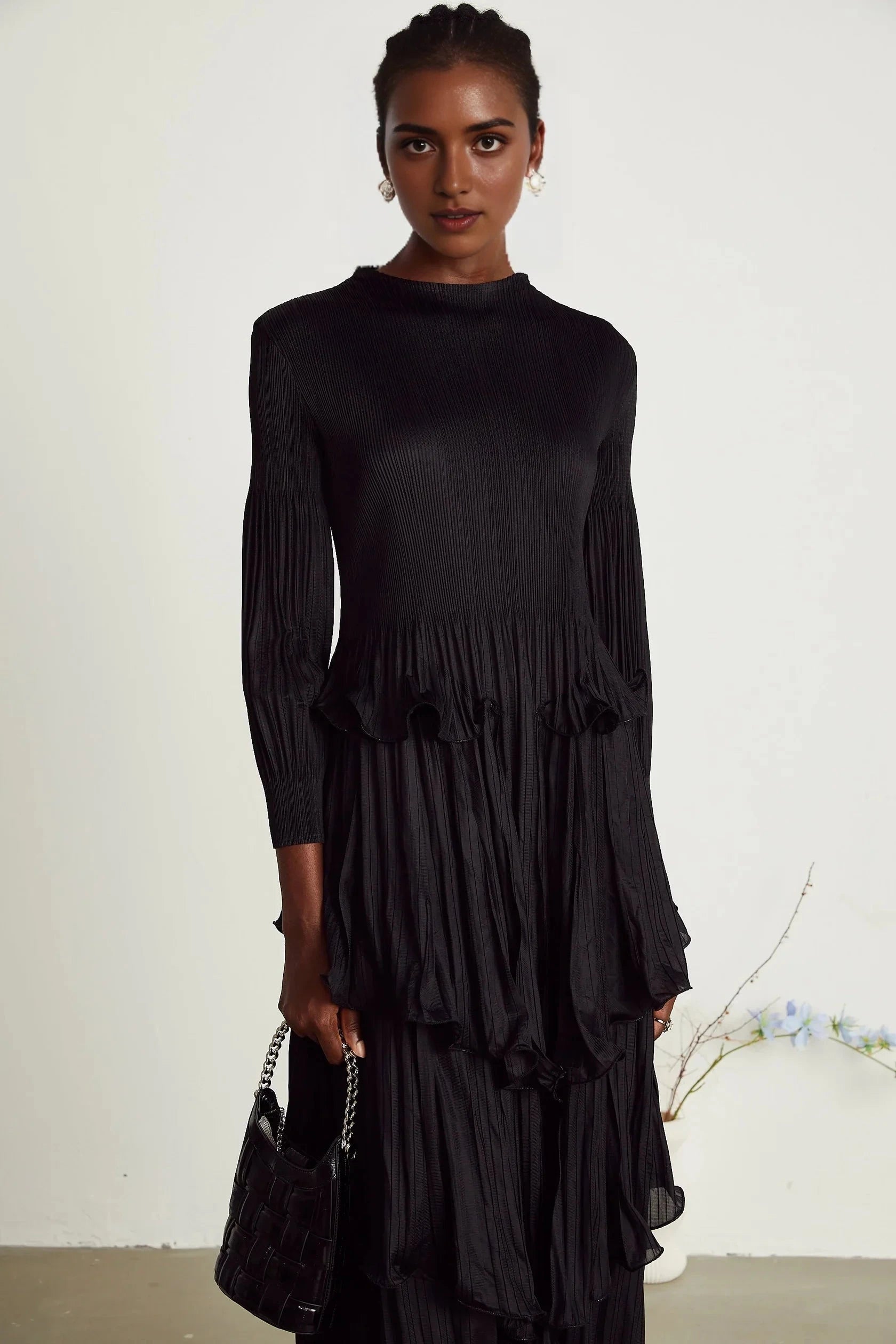Black Pleated Tiered Midi Dress black tiered pleated midi dress Evening Dress by YiHuiw