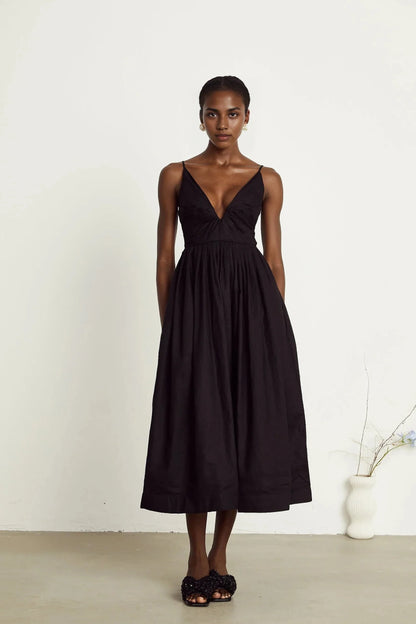 Black Plunge Neck Spaghetti Strap Midi Dress black smocking pleated midi dress Evening Dress by YiHuiw