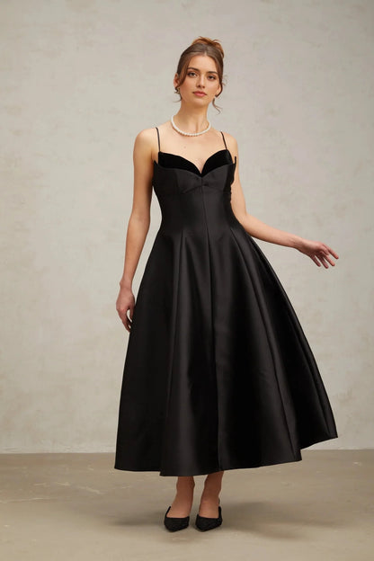 Black Satin Sweetheart Neckline Midi Dress black pleated flared midi dress Evening Dress by YiHuiw