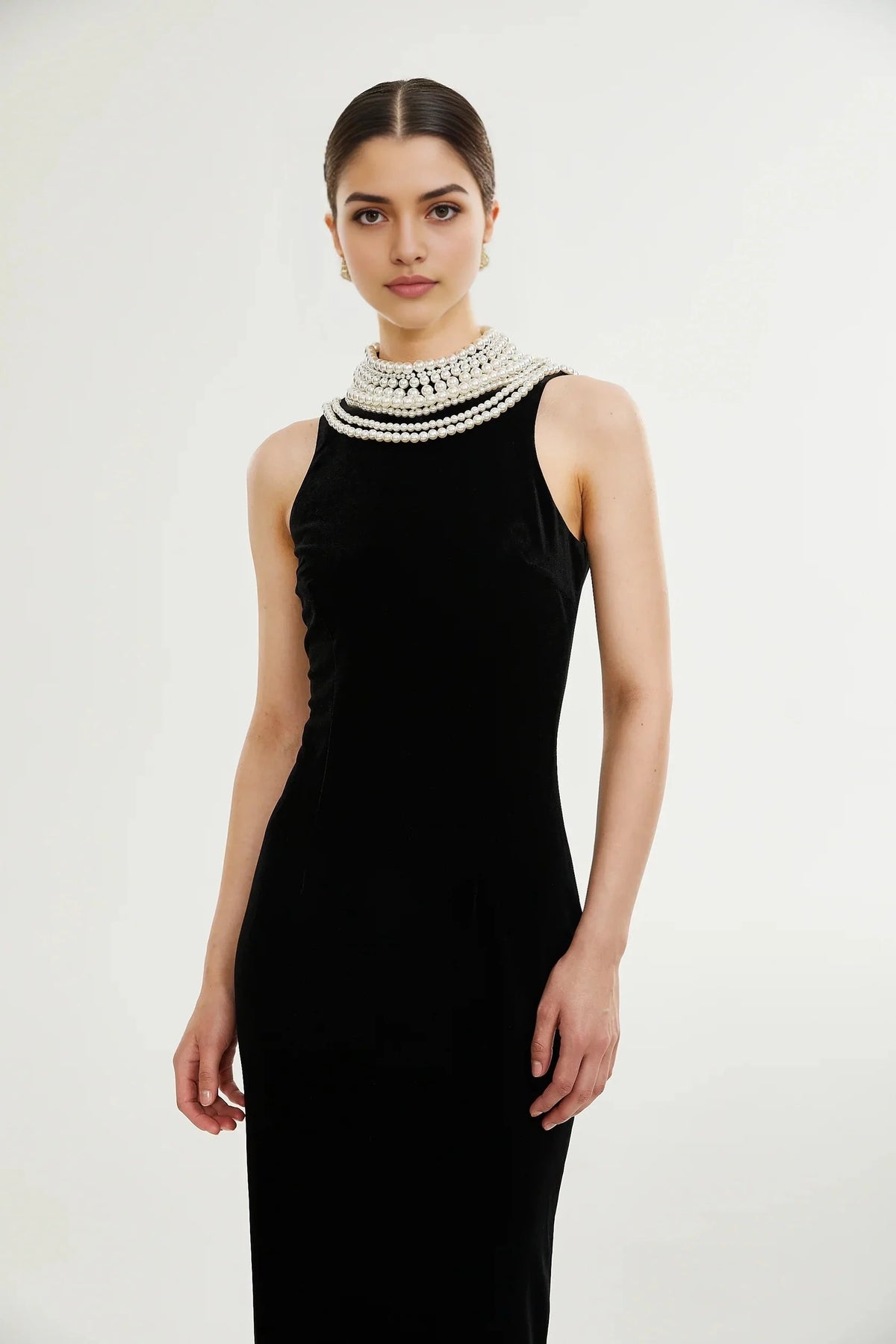 Black Velvet Maxi Dress with Pearl Embellished Neckline Lucena faux pearl-embellished velvet dress Evening Dress by YiHuiw