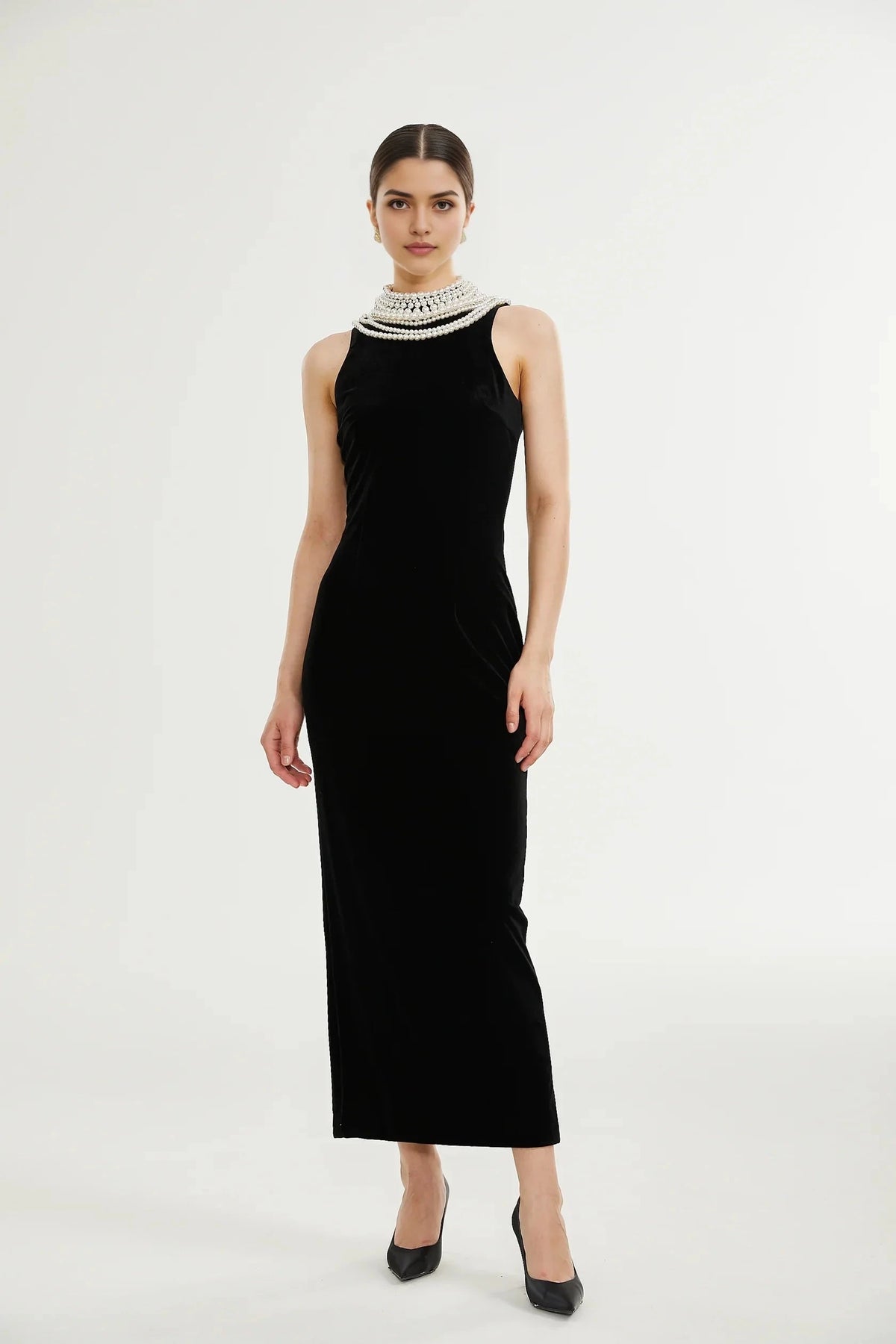 Black Velvet Maxi Dress with Pearl Embellished Neckline Lucena faux pearl-embellished velvet dress Evening Dress by YiHuiw