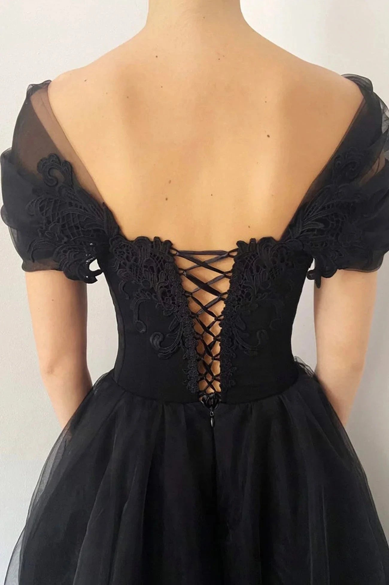 Black V-Neck Lace Long Prom Dress Black A-Line Evening Party Dress simple gentle atmospheric and unique desi Bring summer colors to enhance whitenes by YiHuiw