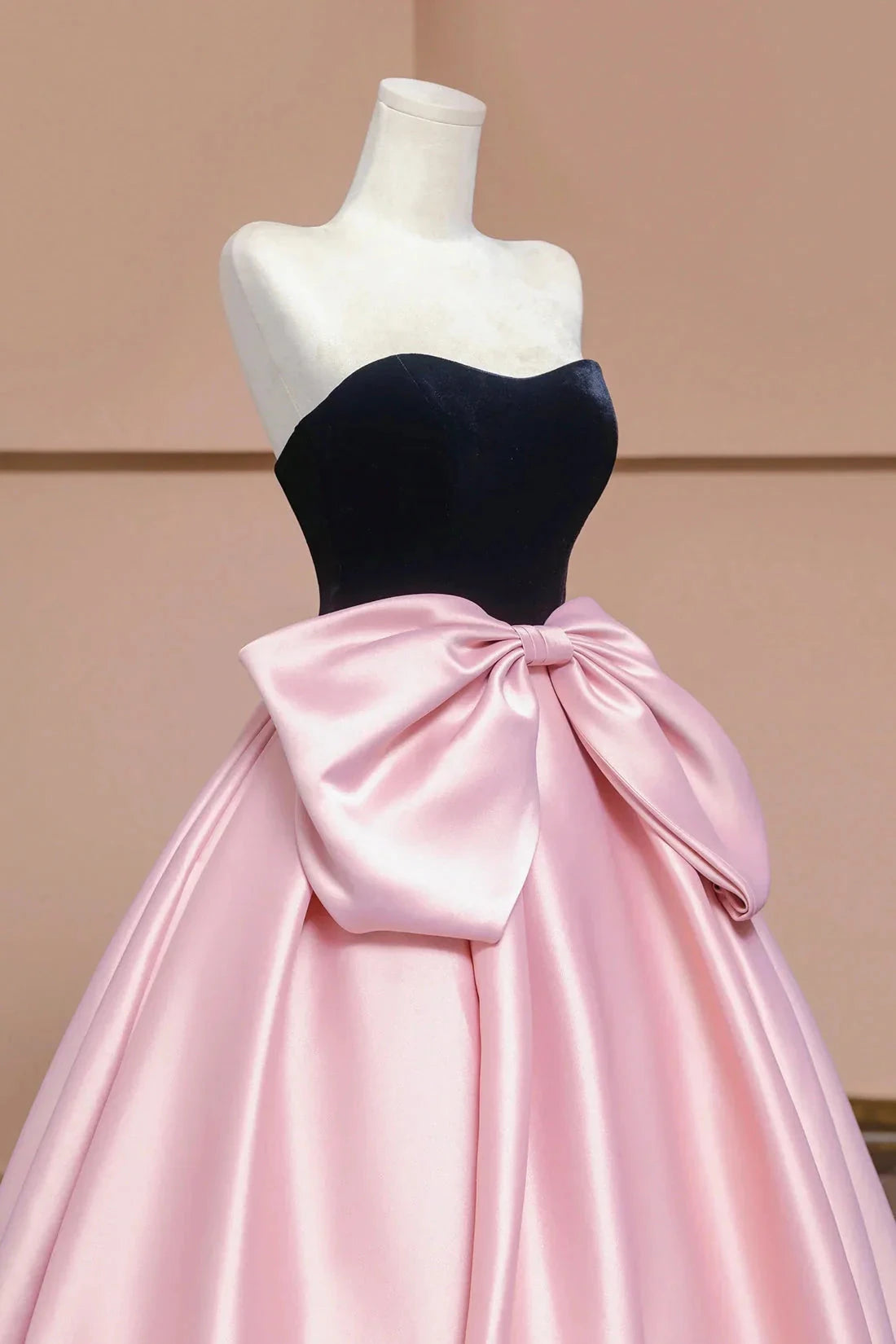 Black Velvet Satin Long with Bow Beautiful A-Line Strapless Formal Party DressBridesmaid Dresses Burgundy Velvet Long Prom Dress Off the Shoulder Evening Party Dress by YiHuiw