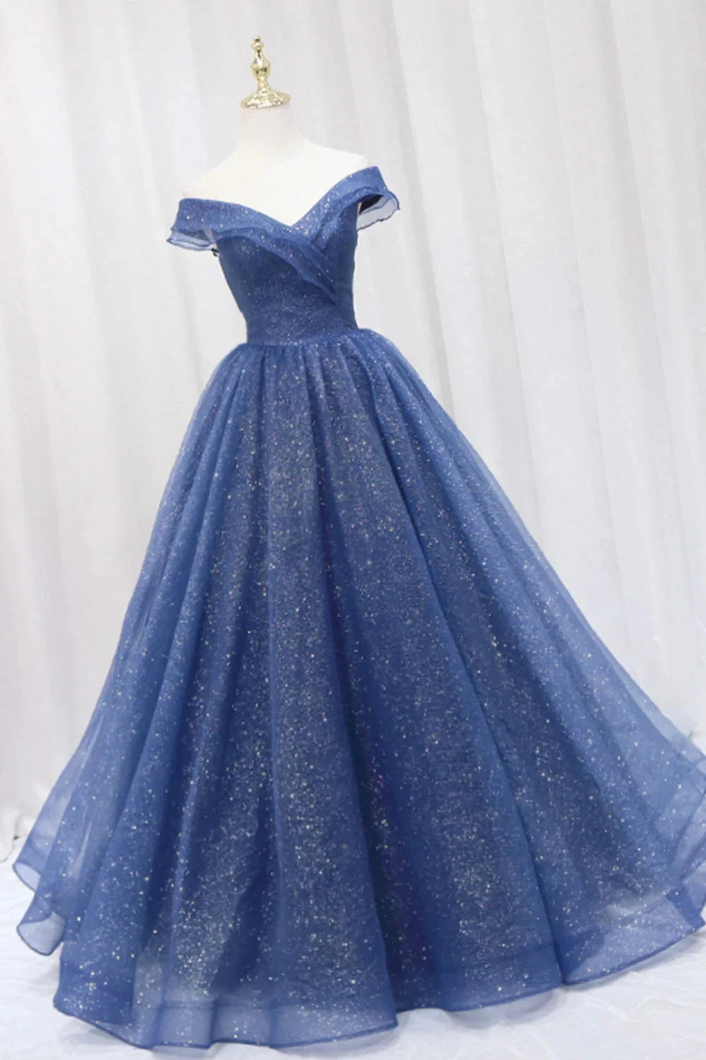 Blue Shiny Tulle Off the Shoulder Prom Dress Blue V-Neck Evening Dress simple gentle atmospheric and unique desi Bring summer colors to enhance whitenes by YiHuiw