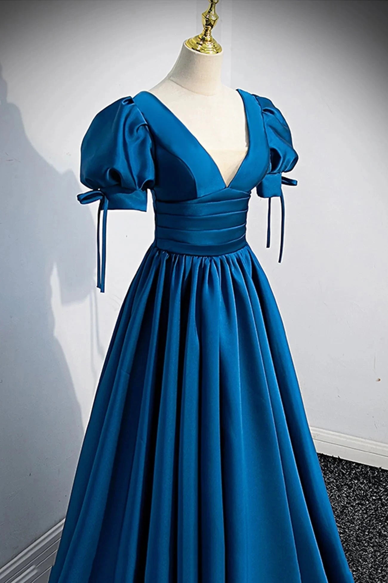 Blue V-Neck Satin Long Prom Dress A-Line Short Sleeve Evening Dress simple gentle atmospheric and unique desi Bring summer colors to enhance whitenes by YiHuiw