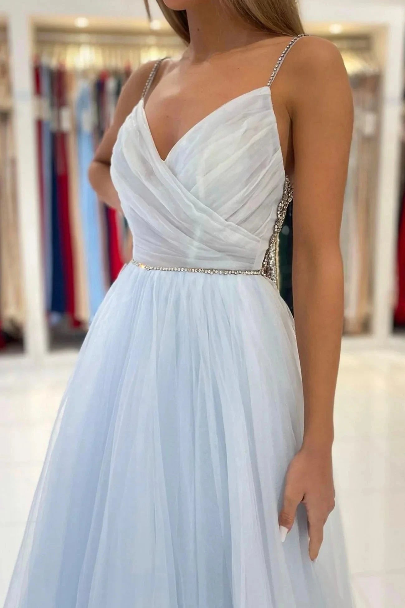 Blue V-Neck Tulle Long Prom Dress A-Line Spaghetti Straps Evening Party Dress simple gentle atmospheric and unique desi Bring summer colors to enhance whitenes by YiHuiw
