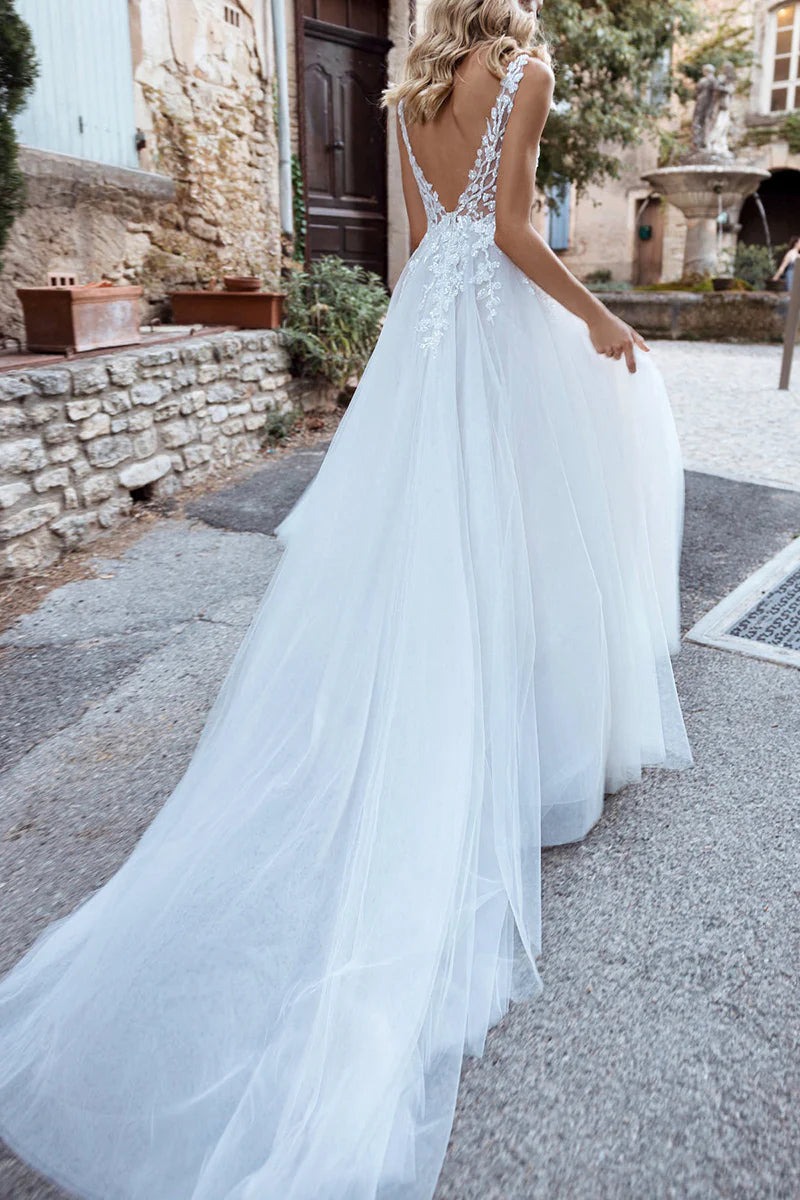 Bohemian Lace & Tulle A-Line Deep-V Embellished-Bodice High-Slit Cathedral-Train Wedding Dress