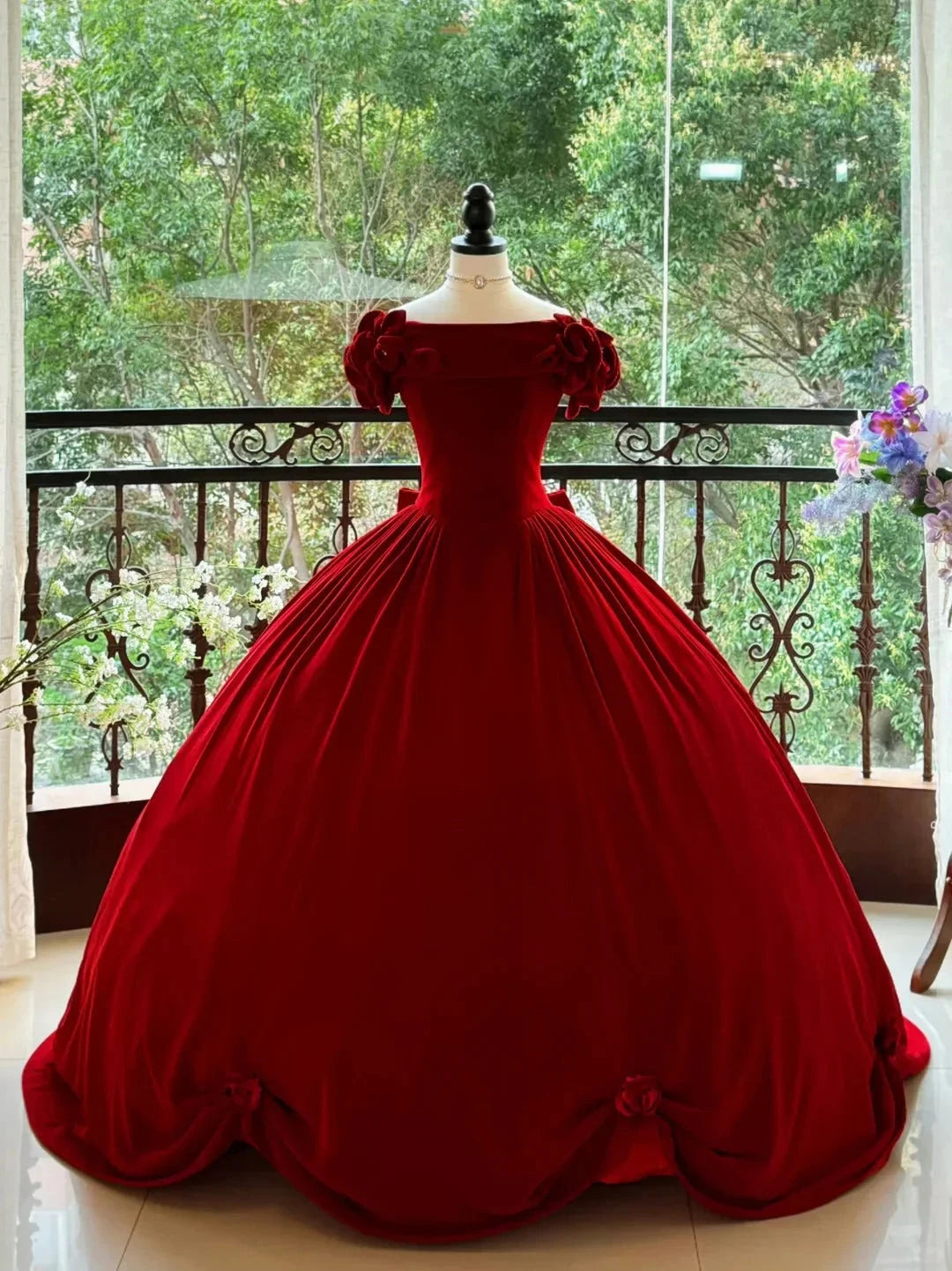 Burgundy Elegant Retro Long Velvet Quinceanera Dresses Prom Dress Graduation Dress Princess by YiHuiw