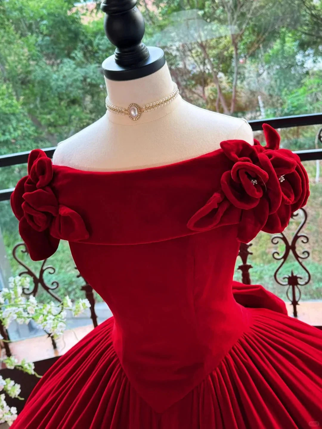 Burgundy Elegant Retro Long Velvet Quinceanera Dresses Prom Dress Graduation Dress Princess by YiHuiw