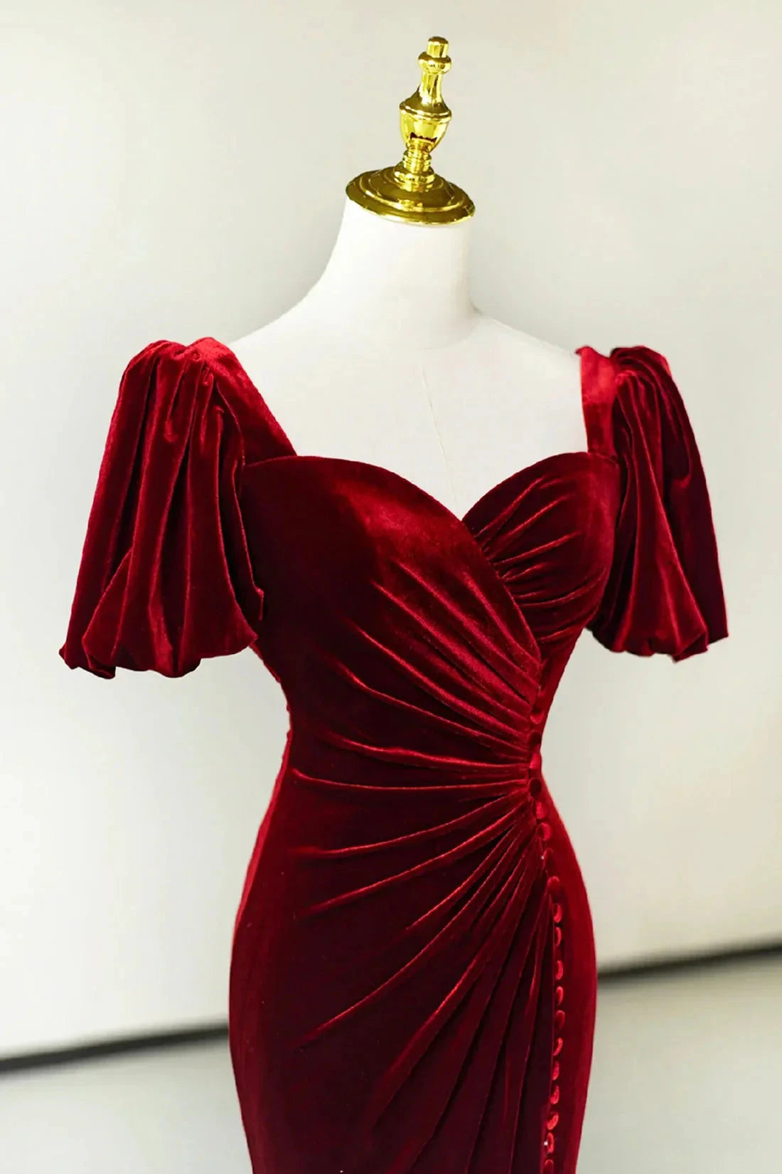 Burgundy Pleated Velvet Long Prom Dress with Slit Mermaid Backless Evening Party Dress simple gentle atmospheric and unique desi Bring summer colors to enhance white by YiHuiw