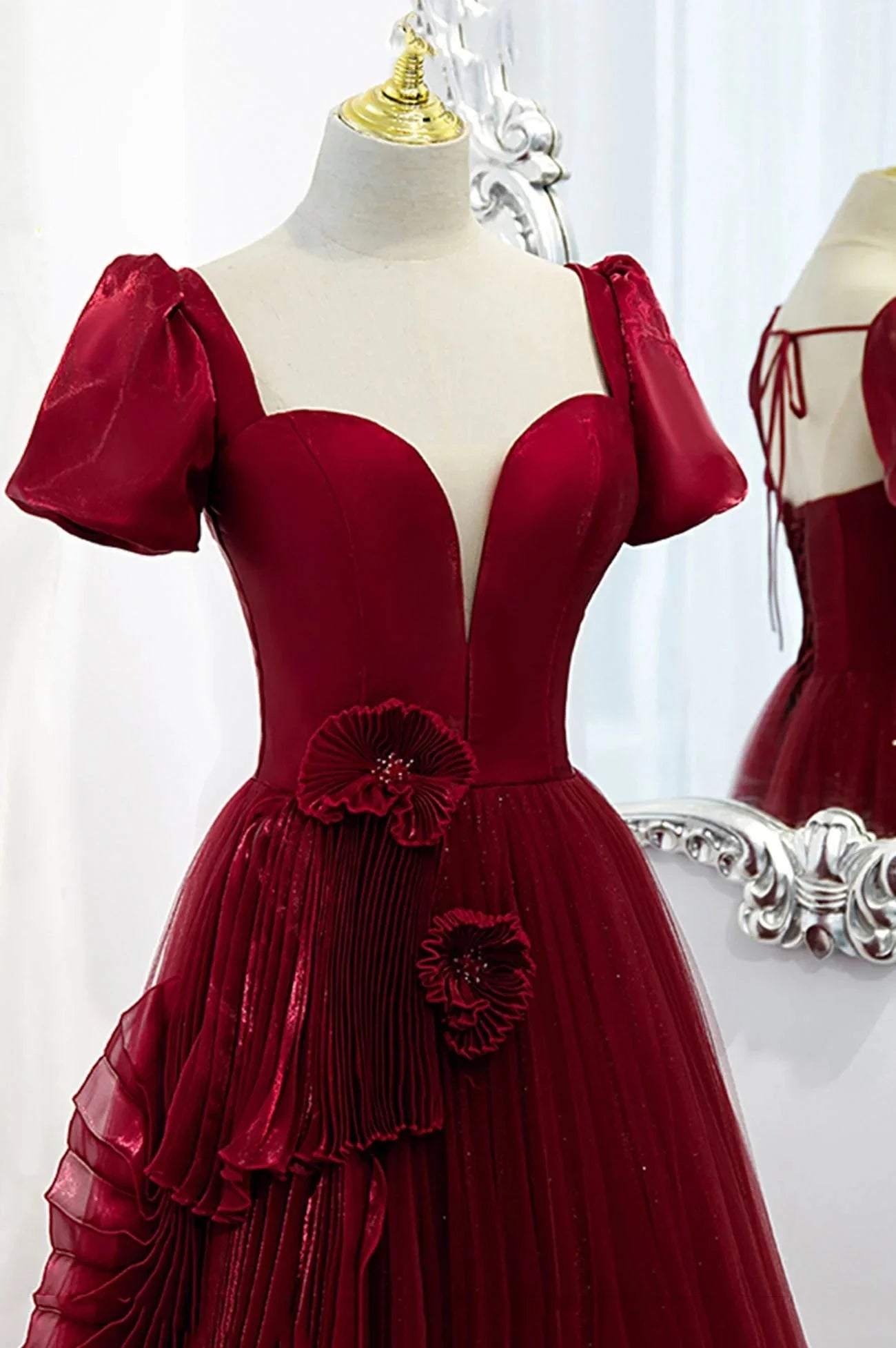 Burgundy Satin Tulle Long Prom Dress A-Line Short Sleeve Evening Party Dress simple gentle atmospheric and unique desi Bring summer colors to enhance whitenes by YiHuiw