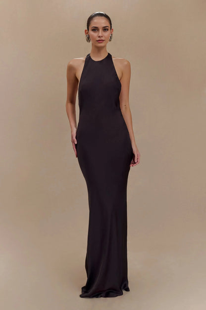 Captivating Sheath Halter Neck Sleeveless Draped Back Floor Length Prom Dress by YiHuiw