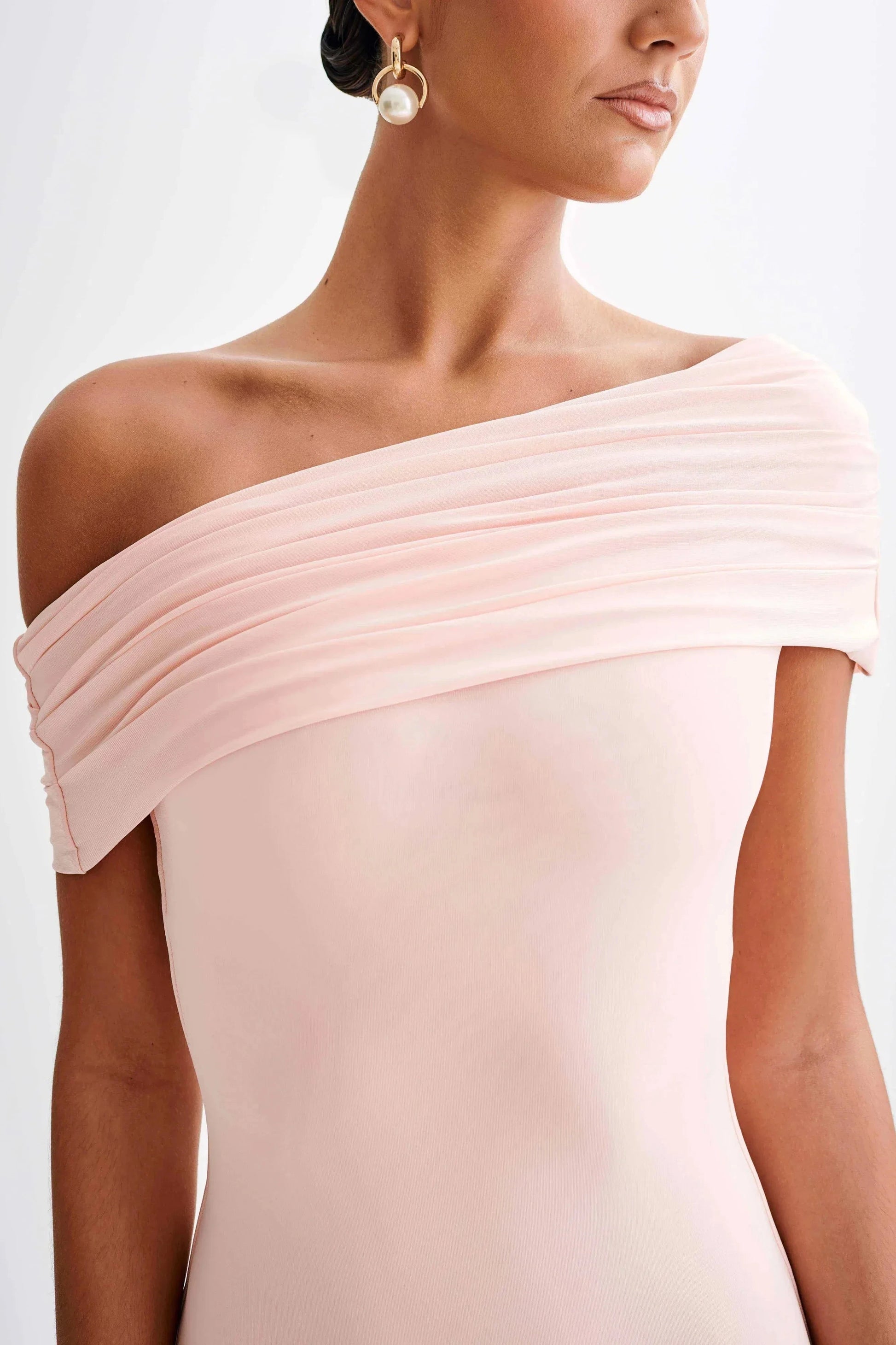 Captivating Sheath One Shoulder Short Sleeve Open Back Floor Length Prom Dress by YiHuiw