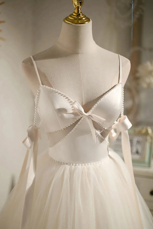 Champagne V-Neck Tulle Short Prom Dress Spaghetti Straps Party Dress with Bow simple gentle atmospheric and unique desi Bring summer colors to enhance white by YiHuiw