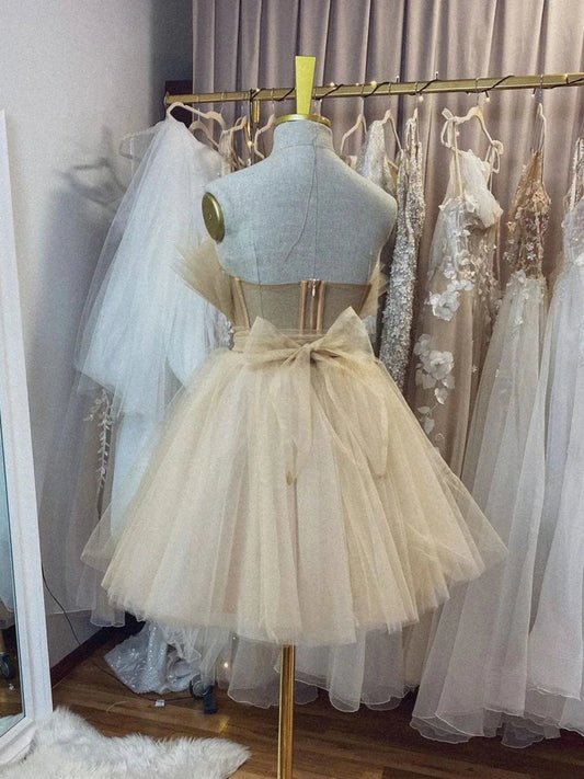 Champagne tulle short prom dress champagne tulle homecoming dress simple gentle atmospheric and unique desi Bring summer colors to enhance whiteness by YiHuiw