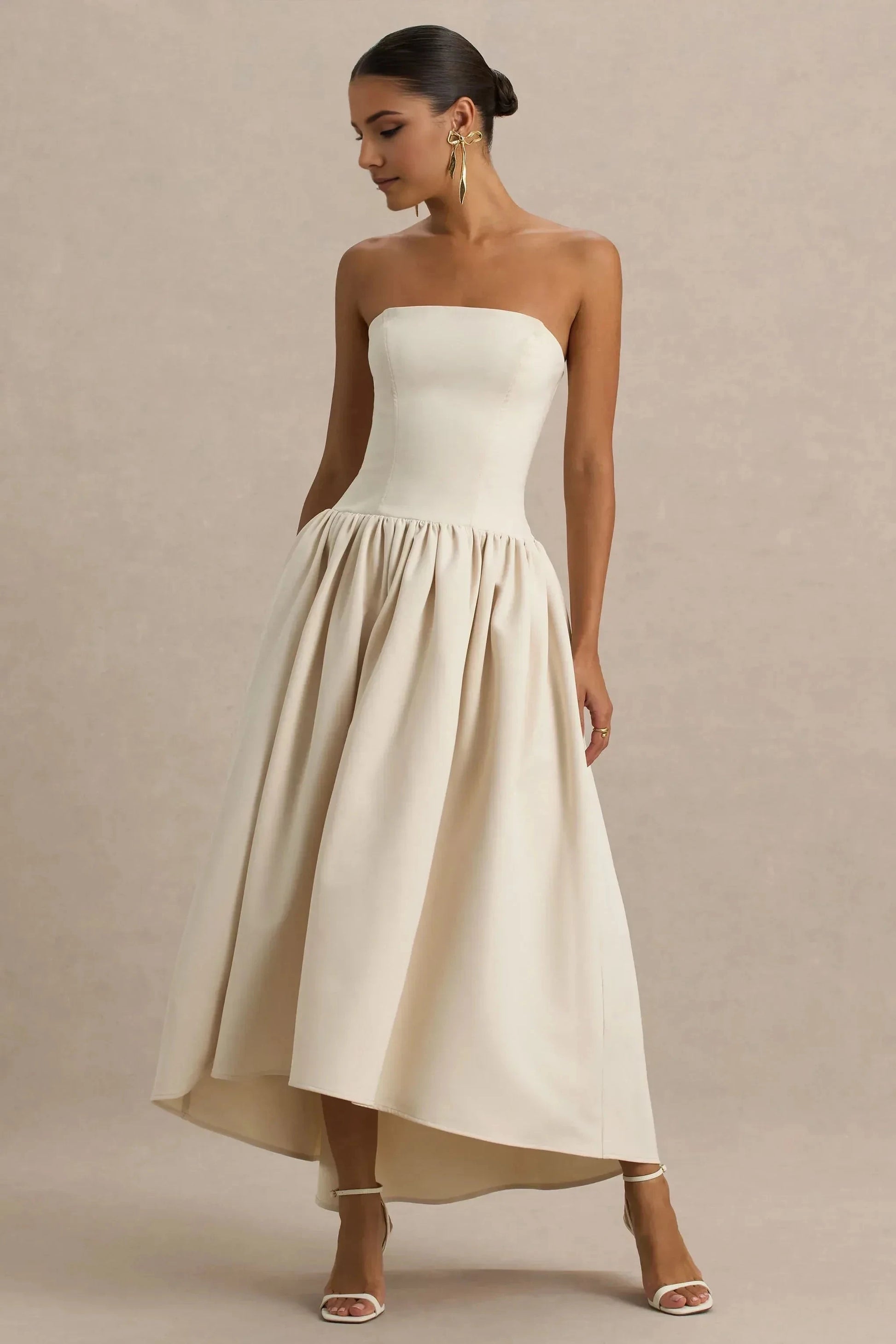 Charming Ball Gown Strapless Sleeveless Bow Back Asymmetric Floor Length Prom Dress by YiHuiw