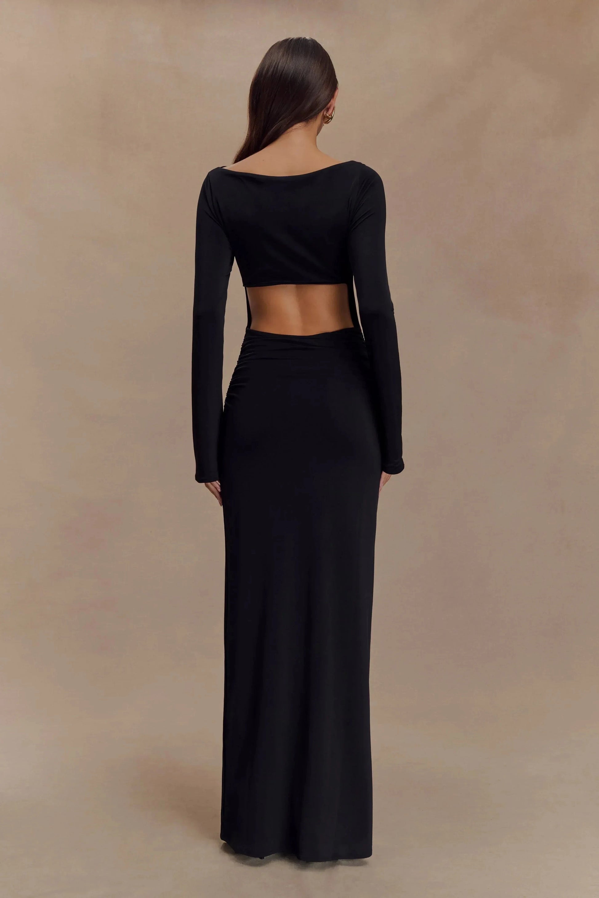 Charming Sheath Boat Neck Long Sleeve Cutout Back Floor Length Prom Dress by YiHuiw