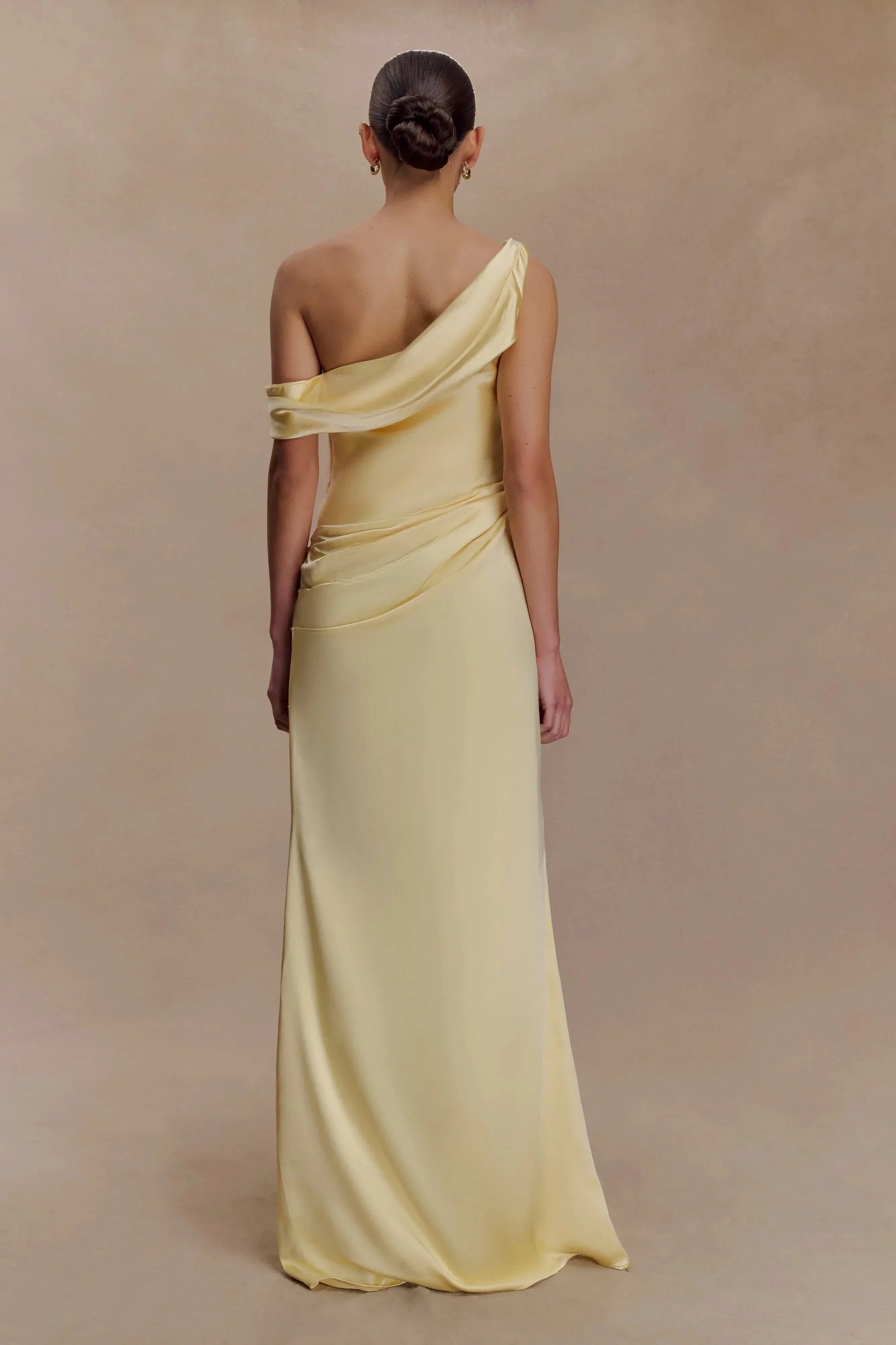Charming Sheath One Shoulder Sleeveless Draped Back Floor Length Prom Dress by YiHuiw