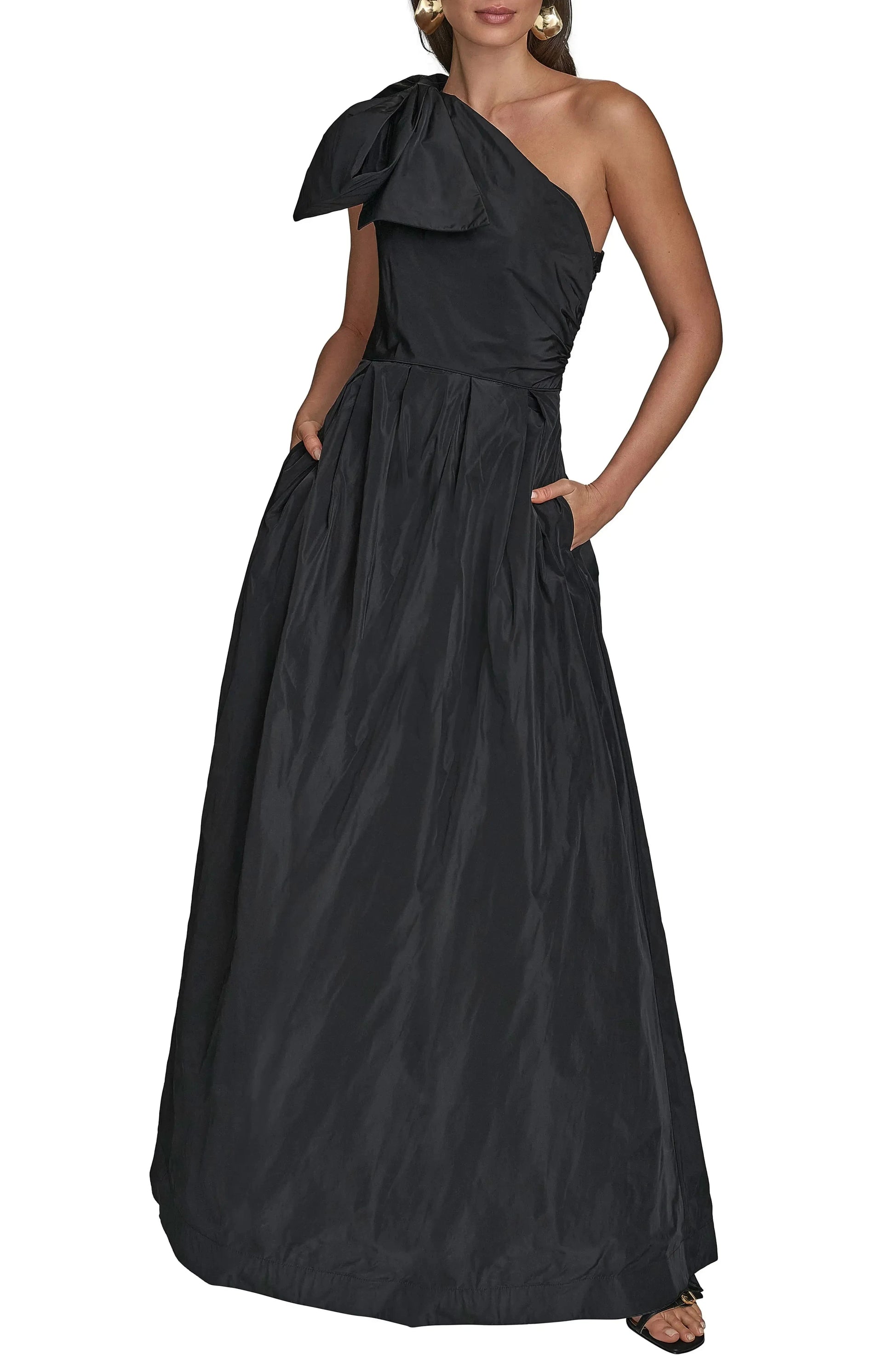 Chic Voluminous One-Shoulder Sleeveless Solid Back Floor Length Hot Sale Prom Dress by YiHuiw