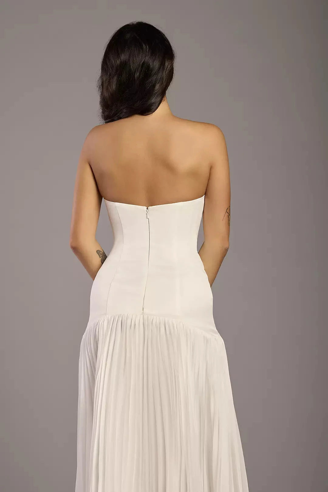 Chic Modern Fit-and-Flare Strapless Halter-Neck Satin Pleated Skirt Low-Back Wedding Dress by YiHuiw