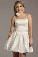 Chic Satin Mini A-Line Spaghetti-Strap Square-Neck Wedding Dress