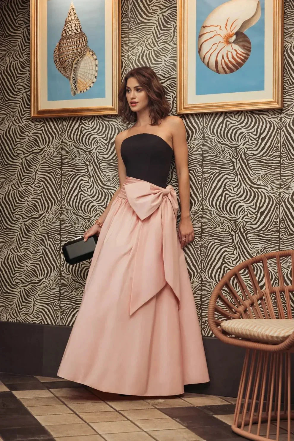 Chic Two-Tone A-Line Gown Strapless Sleeveless Zipper Back Floor-Length Evening Dresses by LANQI DRESS