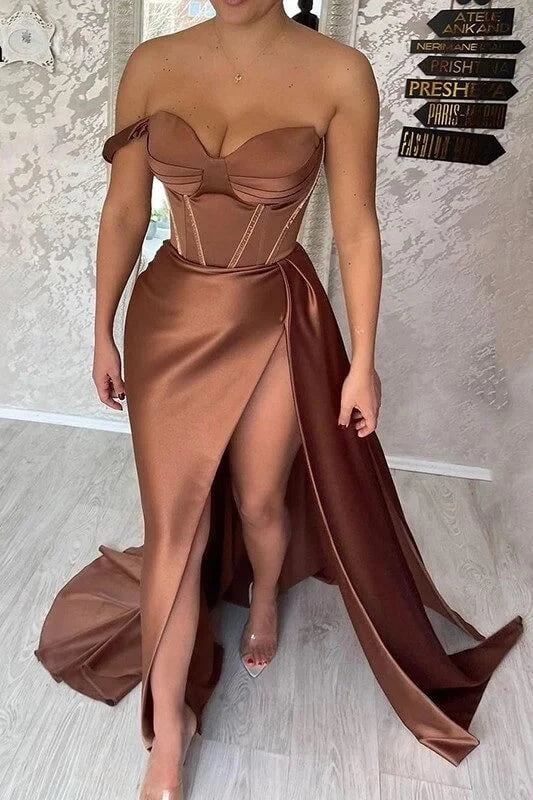 Chocolate Sweetheart Formal Evening Gowns Sexy Corset Prom Dresses Side Split Satin Party Dress simple gentle atmospheric and unique desi Bring summer colors to enhance whiteness by YiHuiw