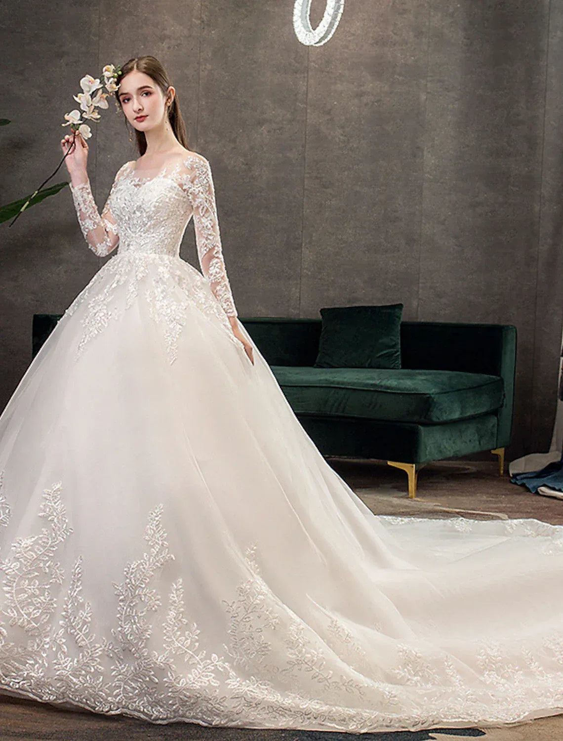 Ball Gown Sweetheart Lace Train Wedding Gown - Yihuiw by Yihuiw