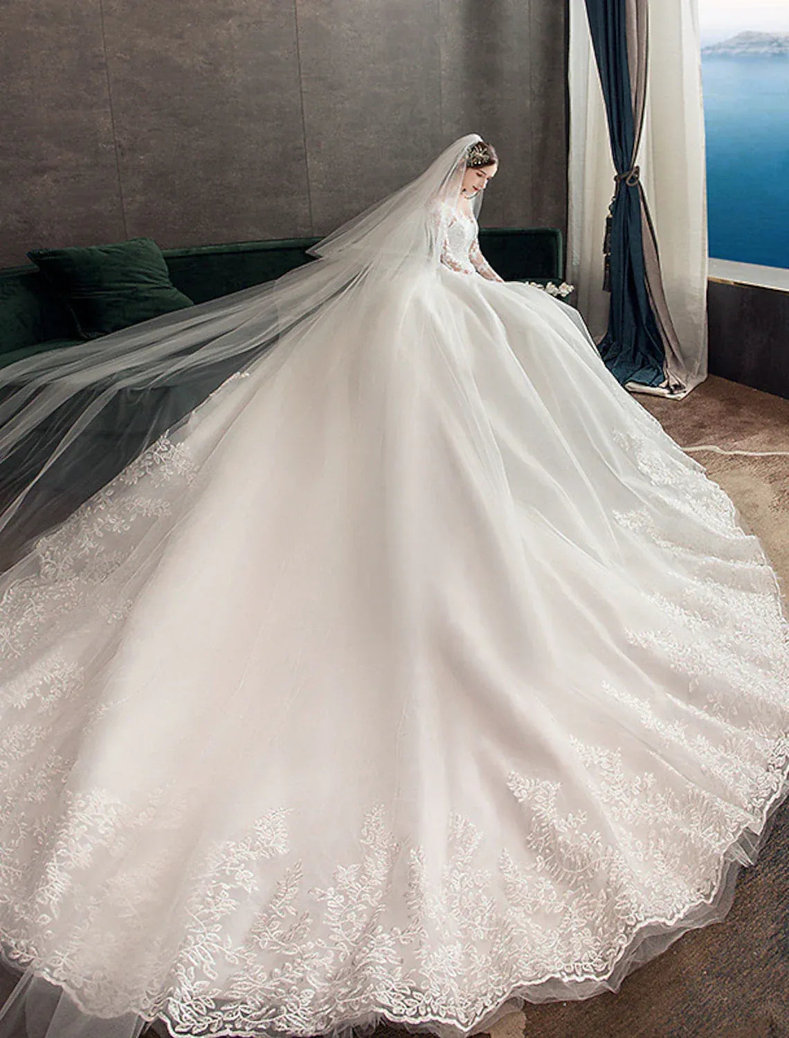 Ball Gown Sweetheart Lace Train Wedding Gown - Yihuiw by Yihuiw