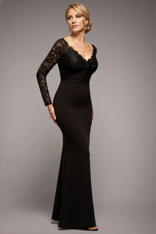 Classic Lace Long-Sleeve V-Neck Mermaid Floor-Length Mother of the Bride Dress