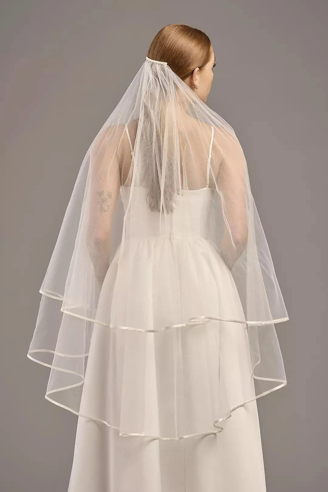 Classic Satin Edge Two-Tiered Chapel Length Wedding Bridal Veil by YiHuiw