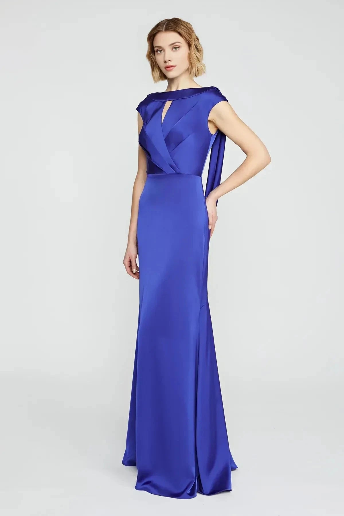 Classy Mermaid Keyhole Neck Cap Sleeve Draped Back Floor Length Prom Dress by YiHuiw