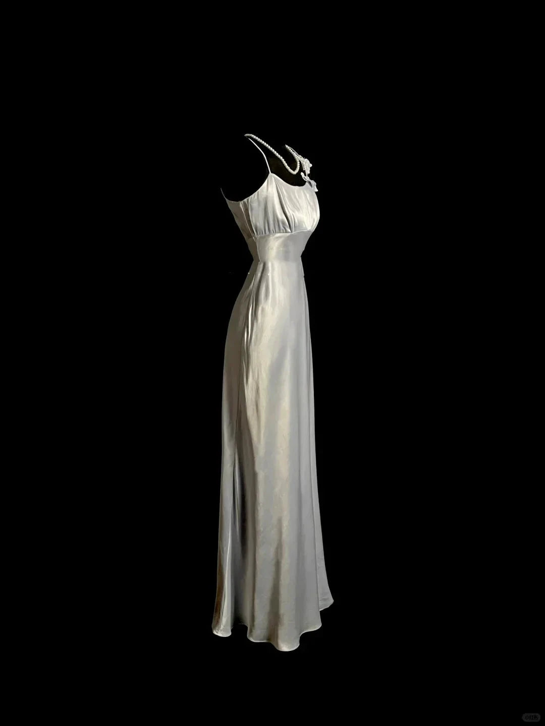 Classy A line Spaghetti Straps Sleeveless Satin Prom Dresses Summer Wedding Guest Dresses Wedding Guest Outfits simple gentle atmospheric and unique desi Bring summer colors to enhance whiteness by YiHuiw