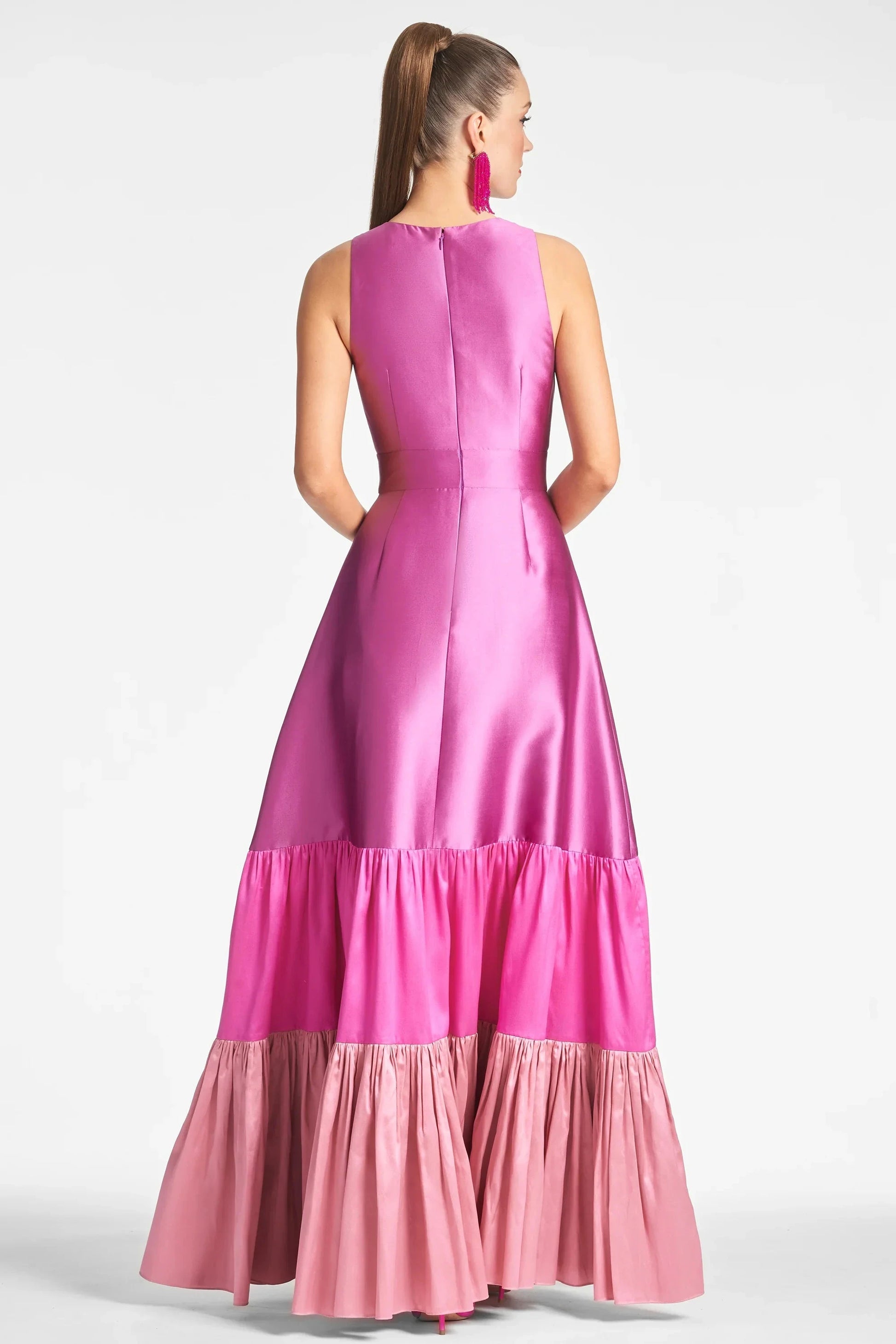 Color Blocked Tiered Mermaid V Neck Sleeveless Zipper Back Floor Length For Ladies Evening Dress by YiHuiw