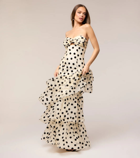 Cream Strapless Lace Ruffled Floor-Length Wedding Dress - Yihuiw by Yihuiw
