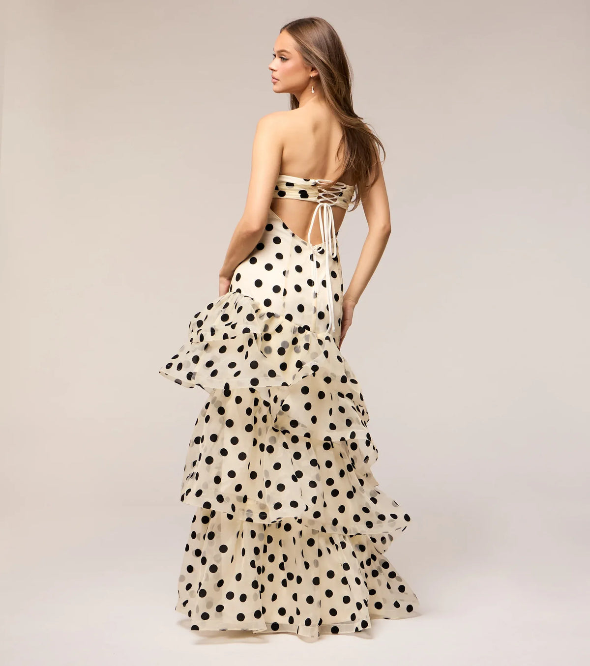 Cream Strapless Lace Ruffled Floor-Length Wedding Dress - Yihuiw by Yihuiw