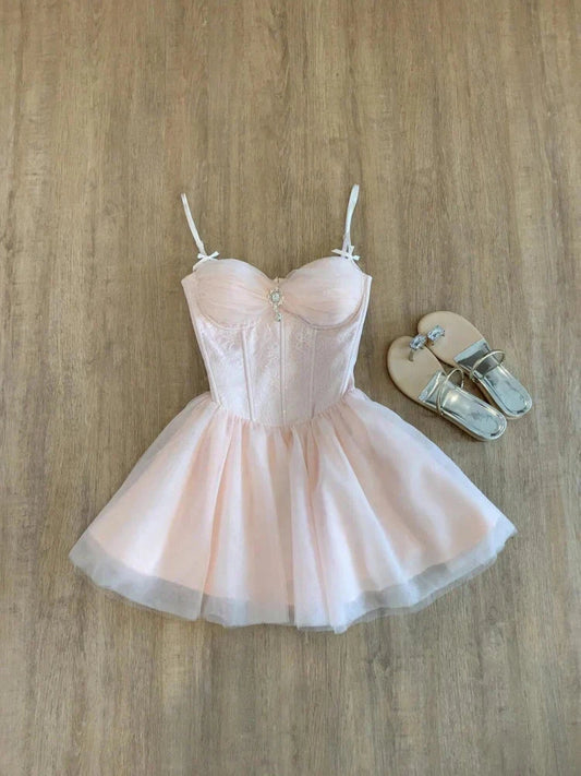 Cute A Line Spaghetti Straps Pink Tulle Formal 8th Grade Homecoming Dresses Middle School Short Birthday Gowns Graduation Dress Hoco Outfits simple gentle atmospheric and unique desi Bring summer colors to enhance whiteness by YiHuiw
