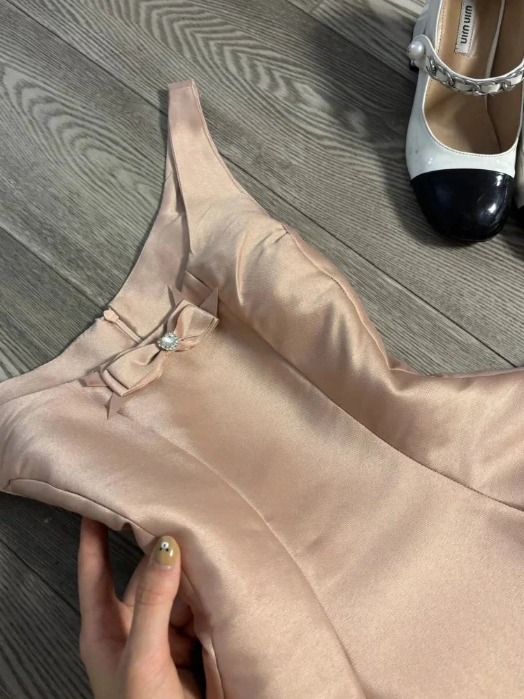 Cute A line Scoop Pink Satin Short Mini Formal 8th Grade Homecoming Dresses Middle School Short Cocktail Dress Hoco Outfits simple gentle atmospheric and unique desi Bring summer colors to enhance whiteness by YiHuiw