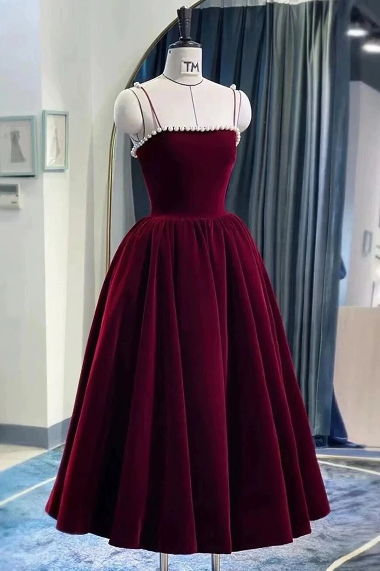 Cute Spaghetti Straps Velvet Short Prom Dress A-Line Homecoming Party Dress simple gentle atmospheric and unique desi Bring summer colors to enhance whitenes by YiHuiw