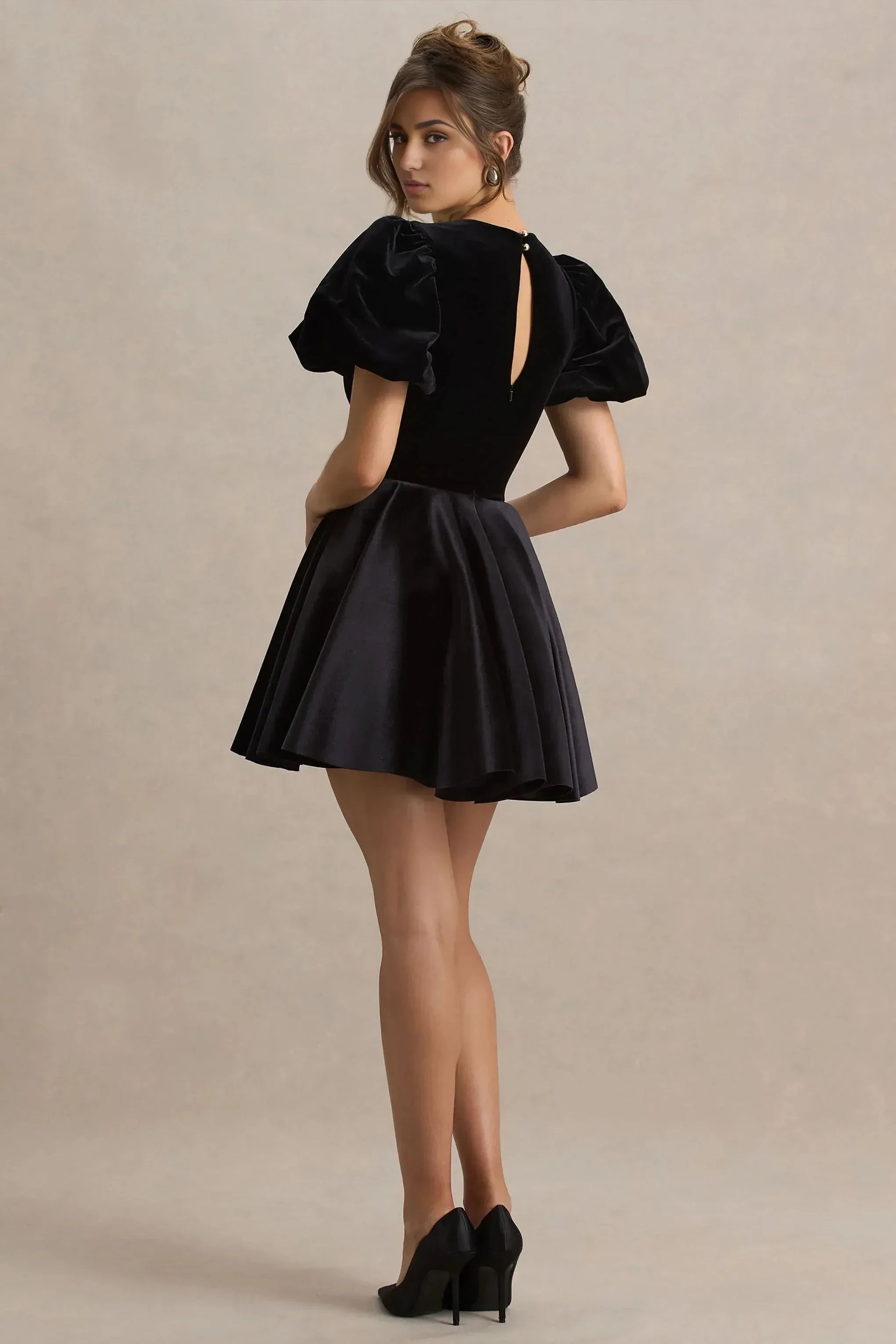Daring A Line Crew Neck Puff Sleeve Keyhole Back Velvet Short Prom Dress by YiHuiw