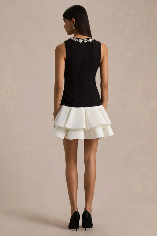 Daring A Line Jewel Neck Sleeveless Crystal Floral Accent Tiered Short Prom Dress by YiHuiw