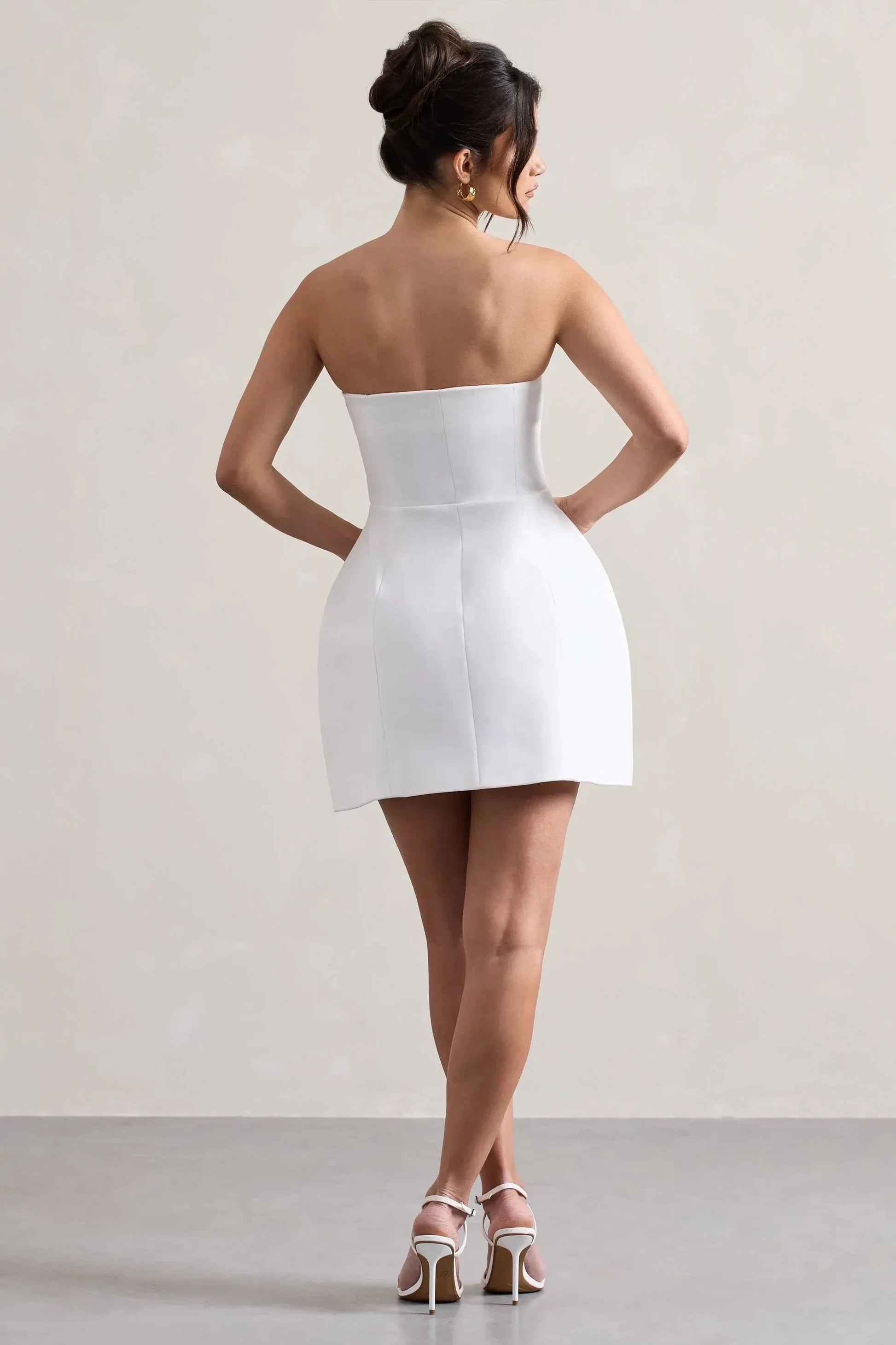 Daring A Line Strapless Sleeveless Button Accent Short Prom Dress by YiHuiw